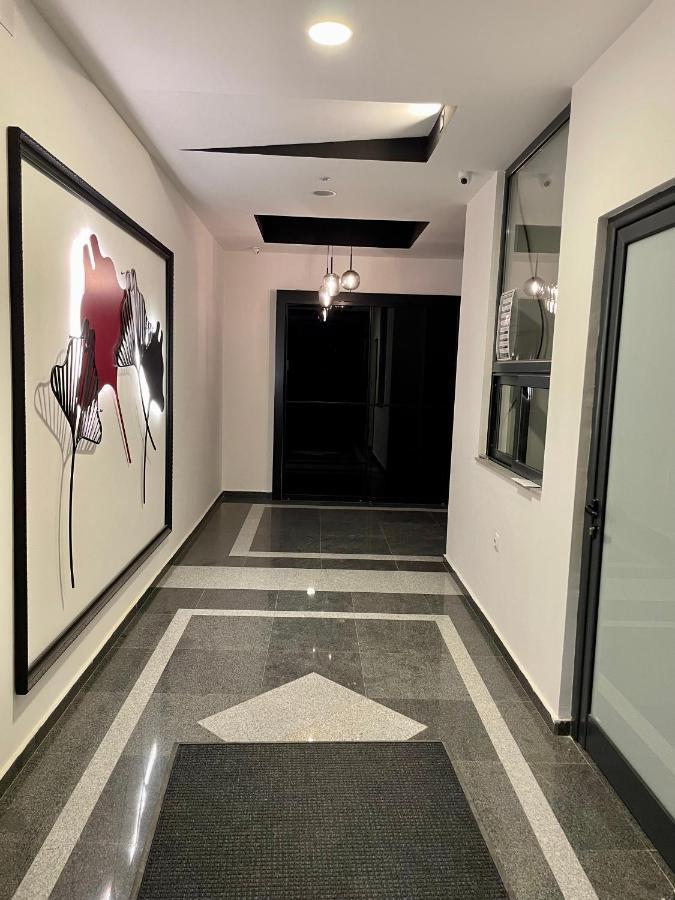 Maria'S Elite Luxury Apartment Skopje Ngoại thất bức ảnh