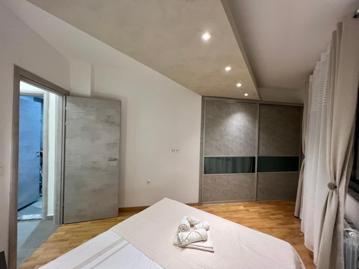 Maria'S Elite Luxury Apartment Skopje Ngoại thất bức ảnh